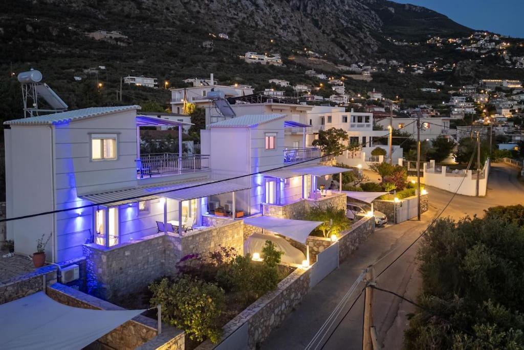 Horizon Heights Dusk Holiday home